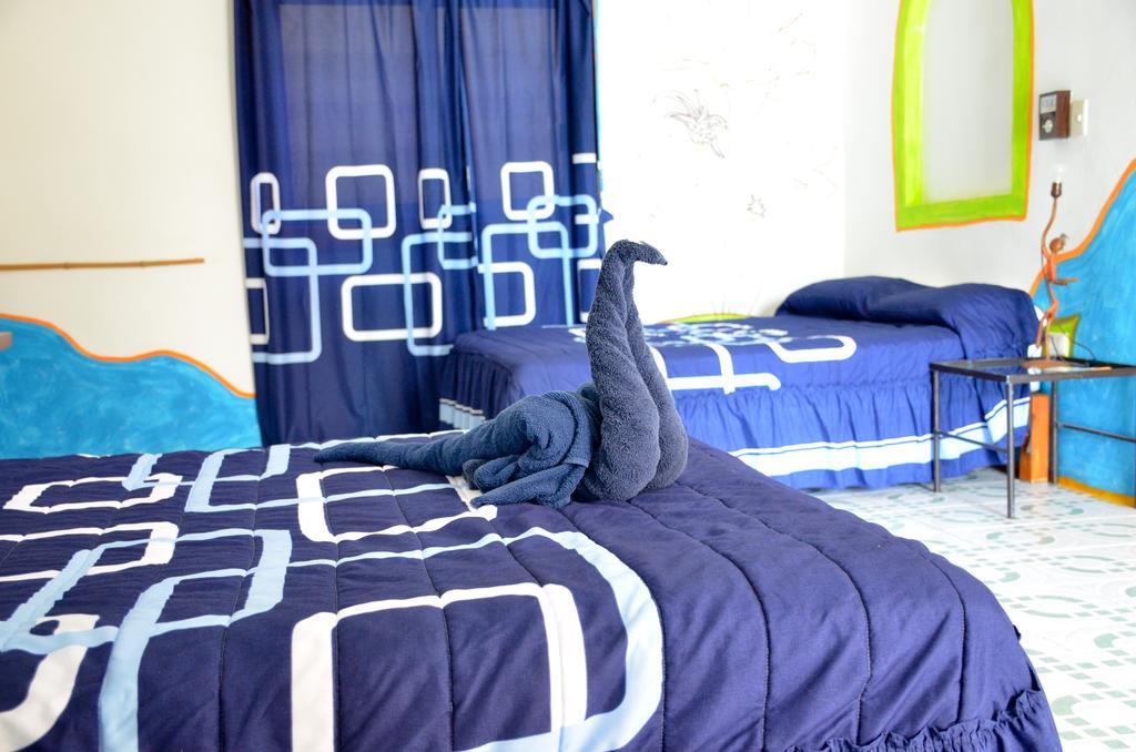 Adventure Experience Hotel Playa del Carmen Buitenkant foto