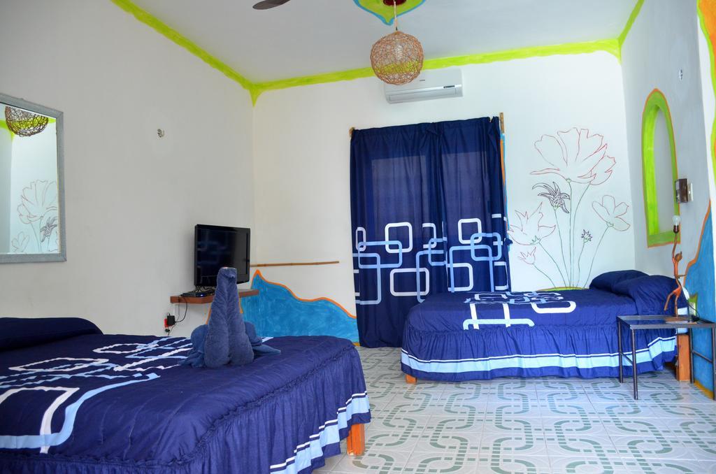 Adventure Experience Hotel Playa del Carmen Buitenkant foto