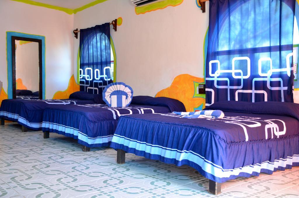 Adventure Experience Hotel Playa del Carmen Buitenkant foto