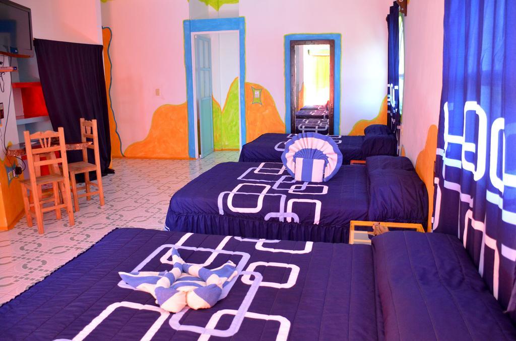 Adventure Experience Hotel Playa del Carmen Buitenkant foto